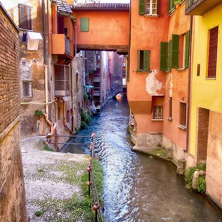 Historic Center - With 2 Single Beds Apartment Bologna Exterior photo