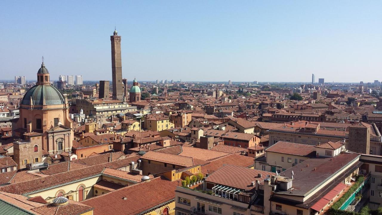 Historic Center - With 2 Single Beds Apartment Bologna Exterior photo